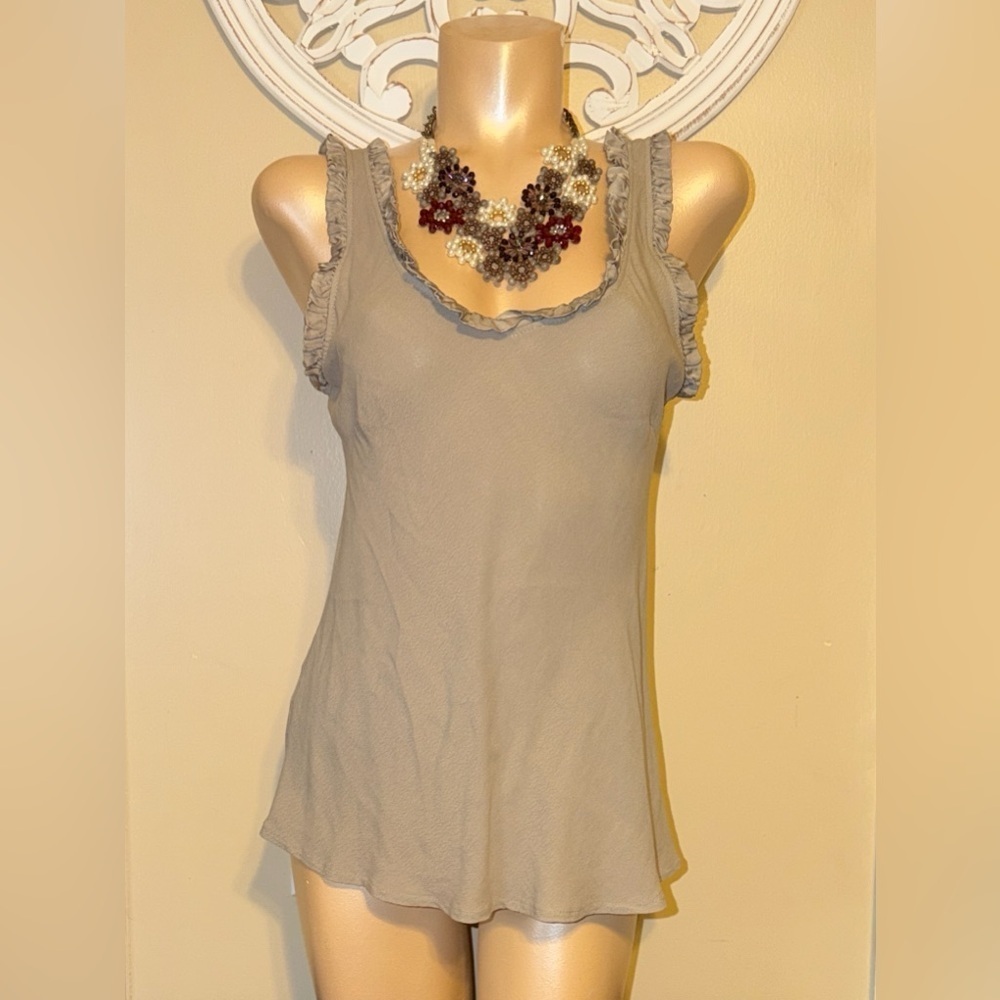 Tina Stephens women’s large 12 14 blouse top tan taupe ruffle one size tank